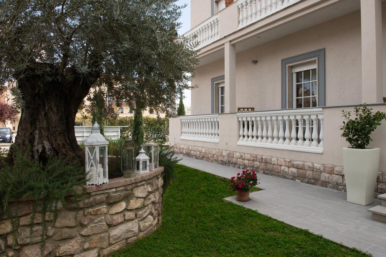 Villa Luce Assisi Rooms & Suites Экстерьер фото